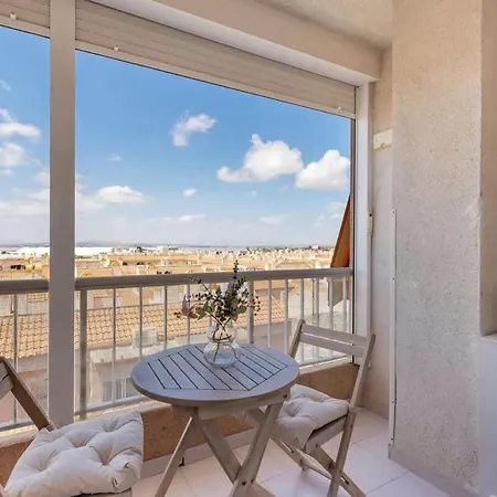 Holiday home 2bdr With Pool Stunning Sunset 300m Torrevieja